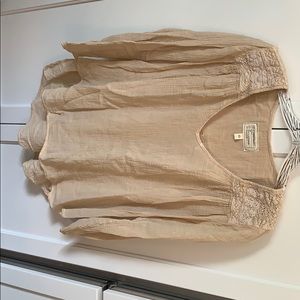 Beautiful Current Elliott summer blouse